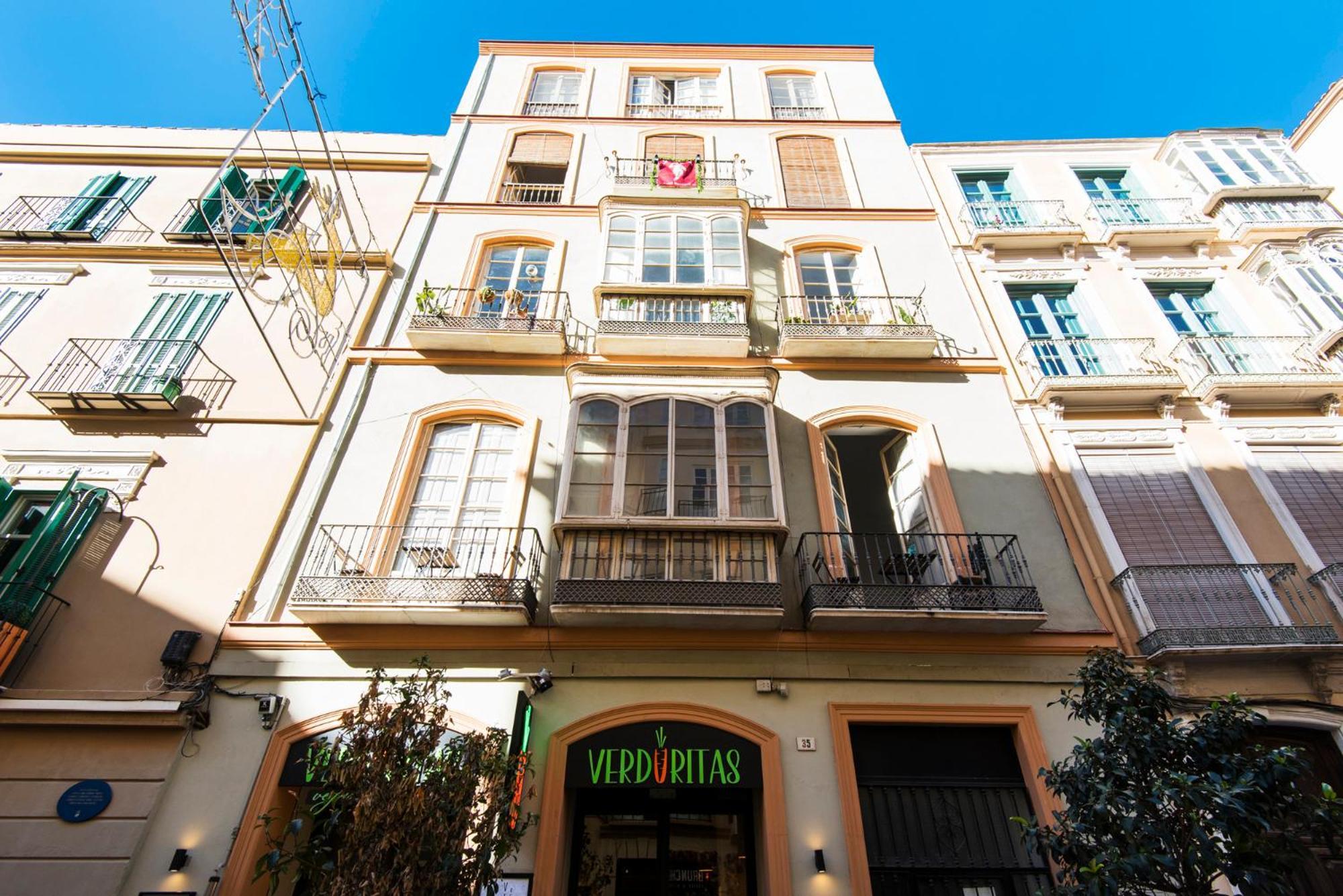 Apartment Malaga Tour Museums Constitucion Square Exterior photo